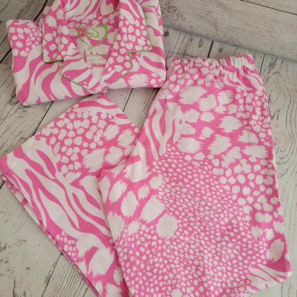 Victoria Secret Pink White Flannel Pajama 2 Piece Set - Picture 1 of 6